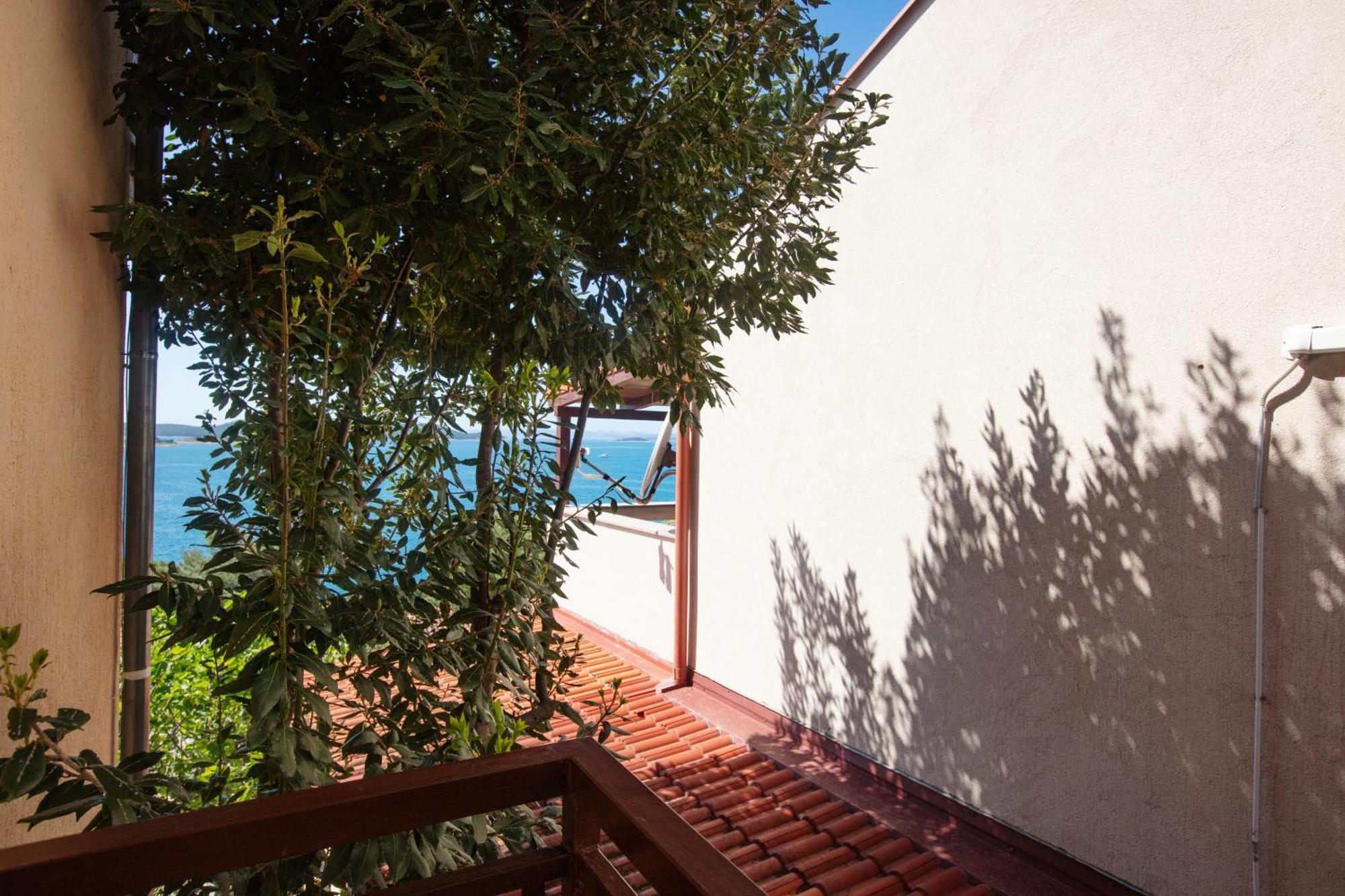 Apartments By The Sea Drage, Biograd - 19189 ปาโกชตาเน ภายนอก รูปภาพ